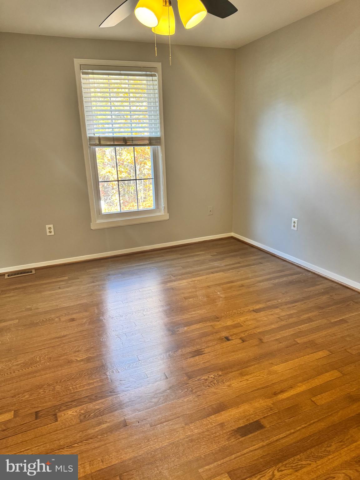 CANTERBURY VILLAGE - Residential Lease