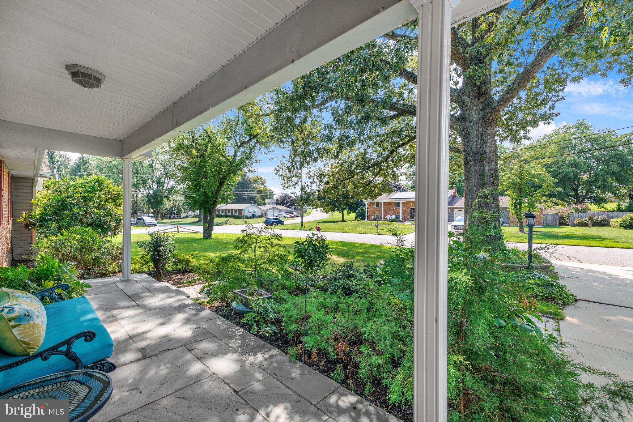 25 LARBO ROAD