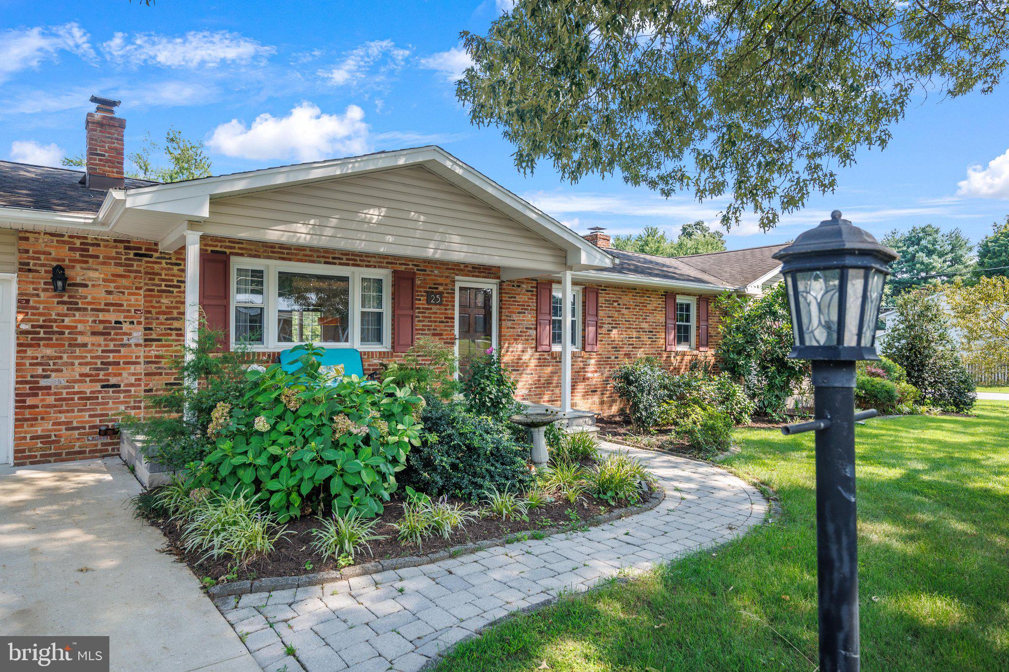 25 LARBO ROAD