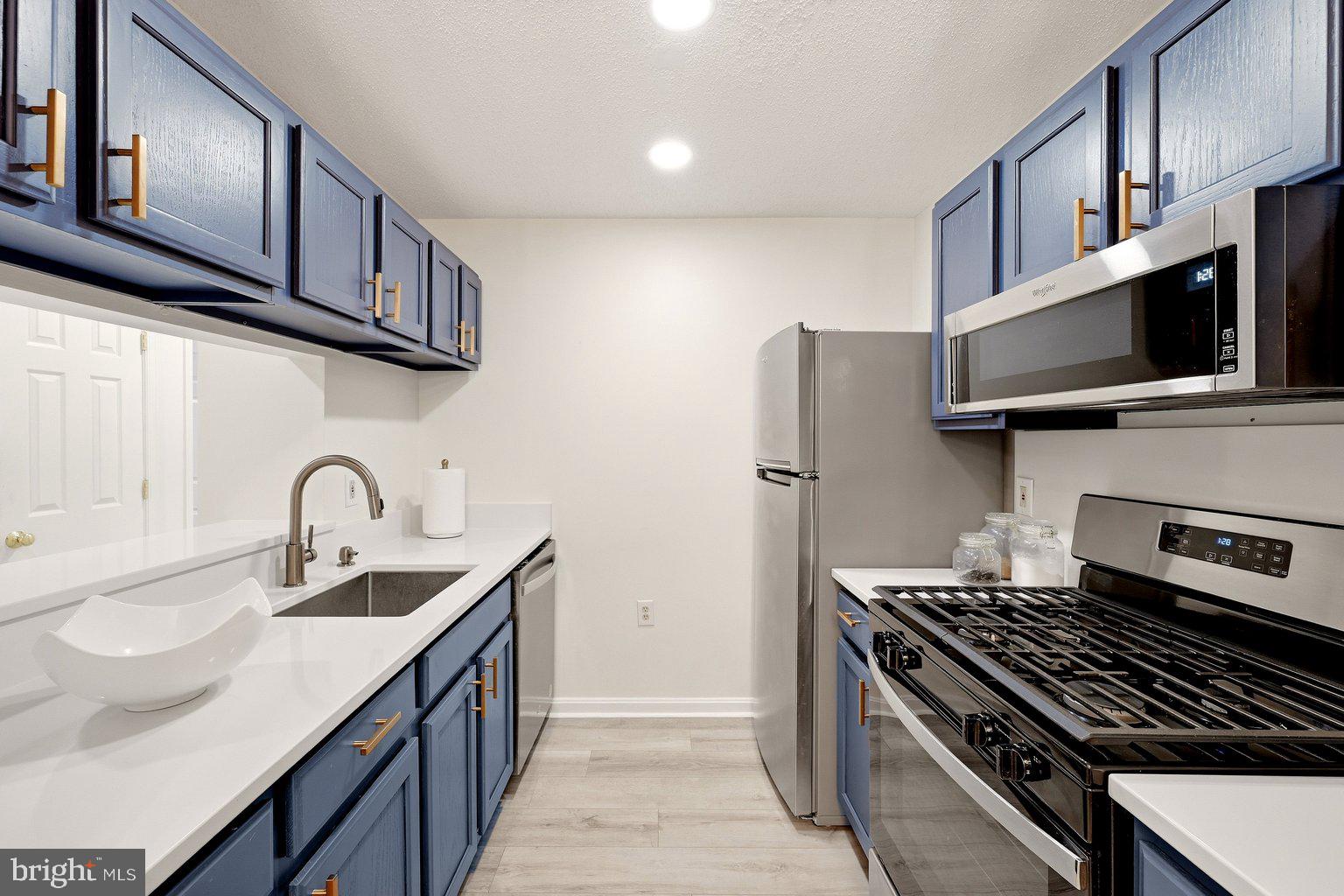 21012 TIMBER RIDGE TERRACE 204