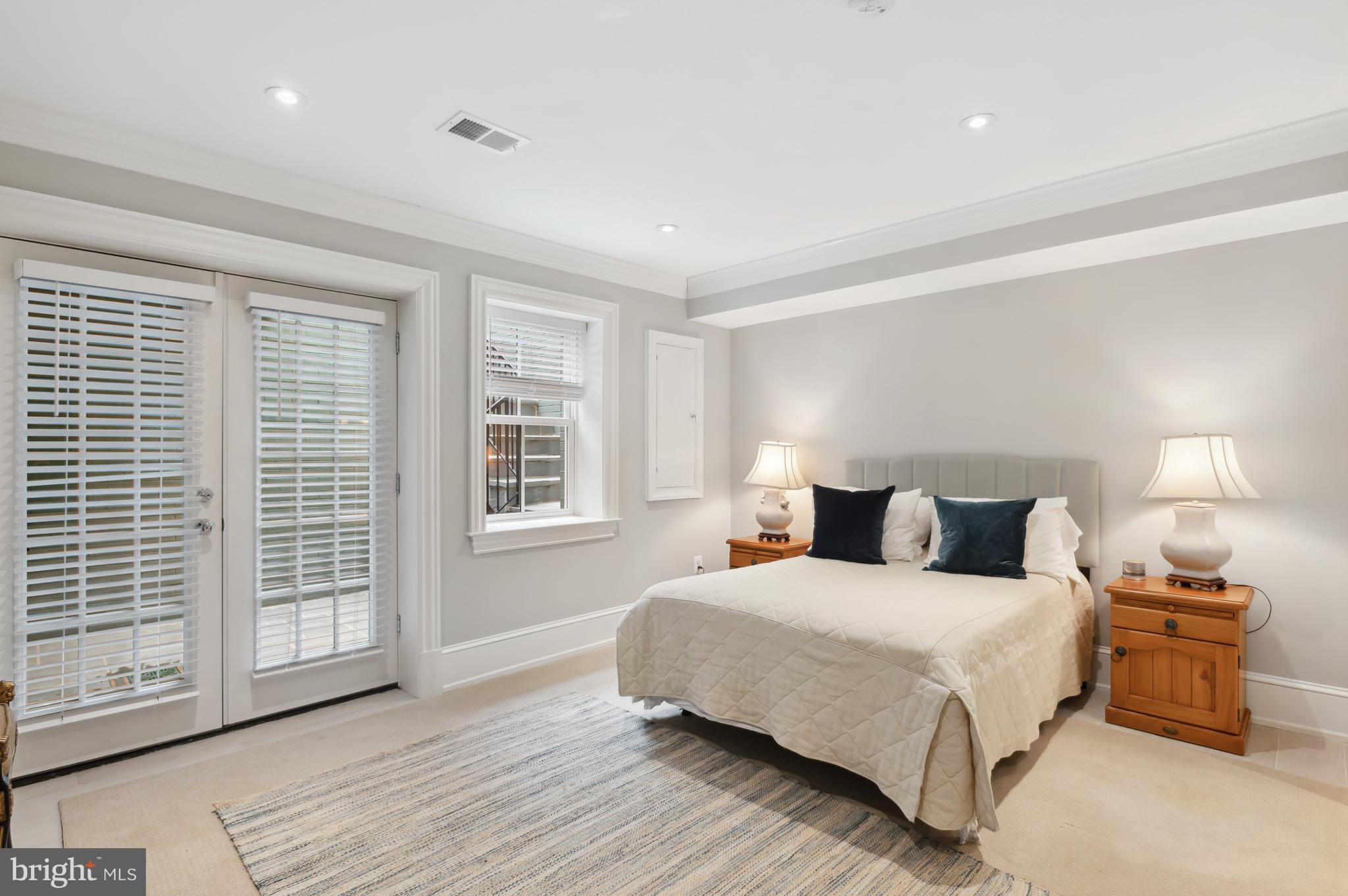 BURLEITH - Residential