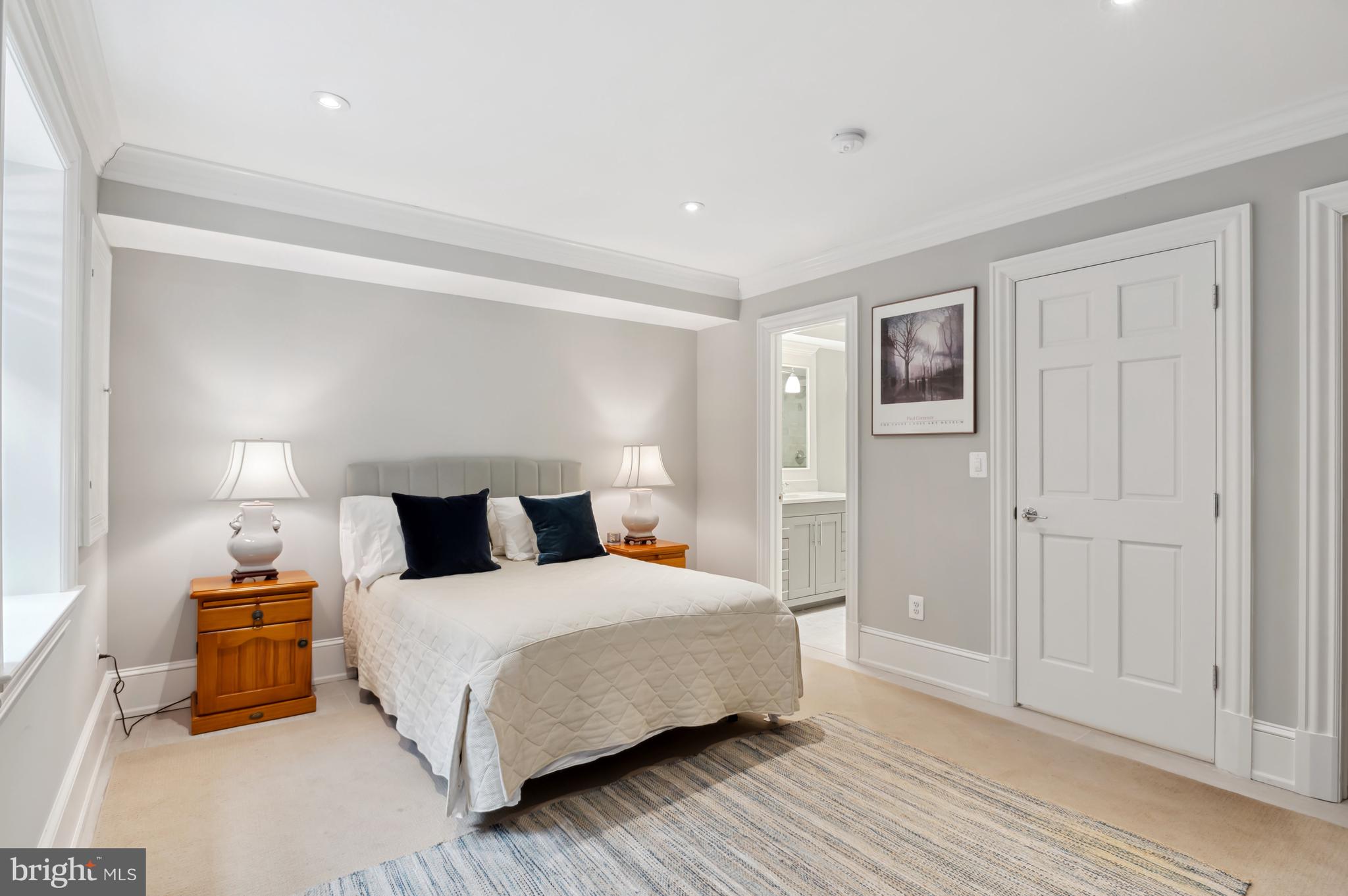 BURLEITH - Residential