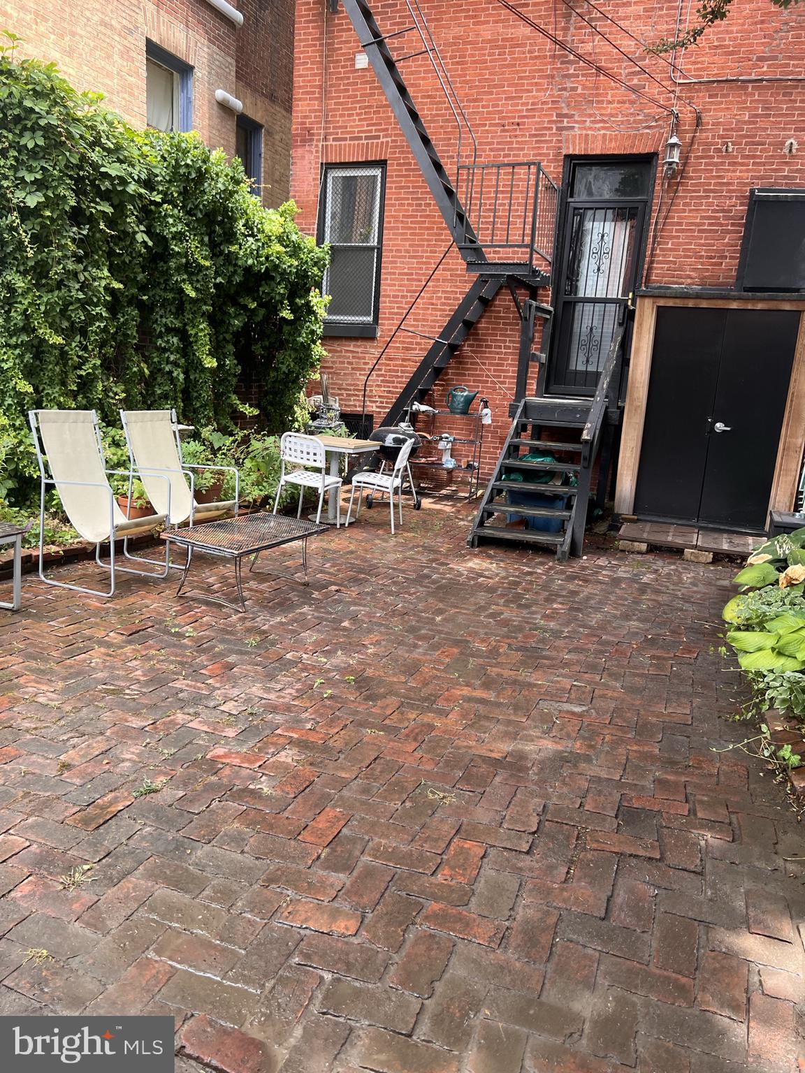 BOLTON HILL HISTORIC DISTRICT - Residential Lease