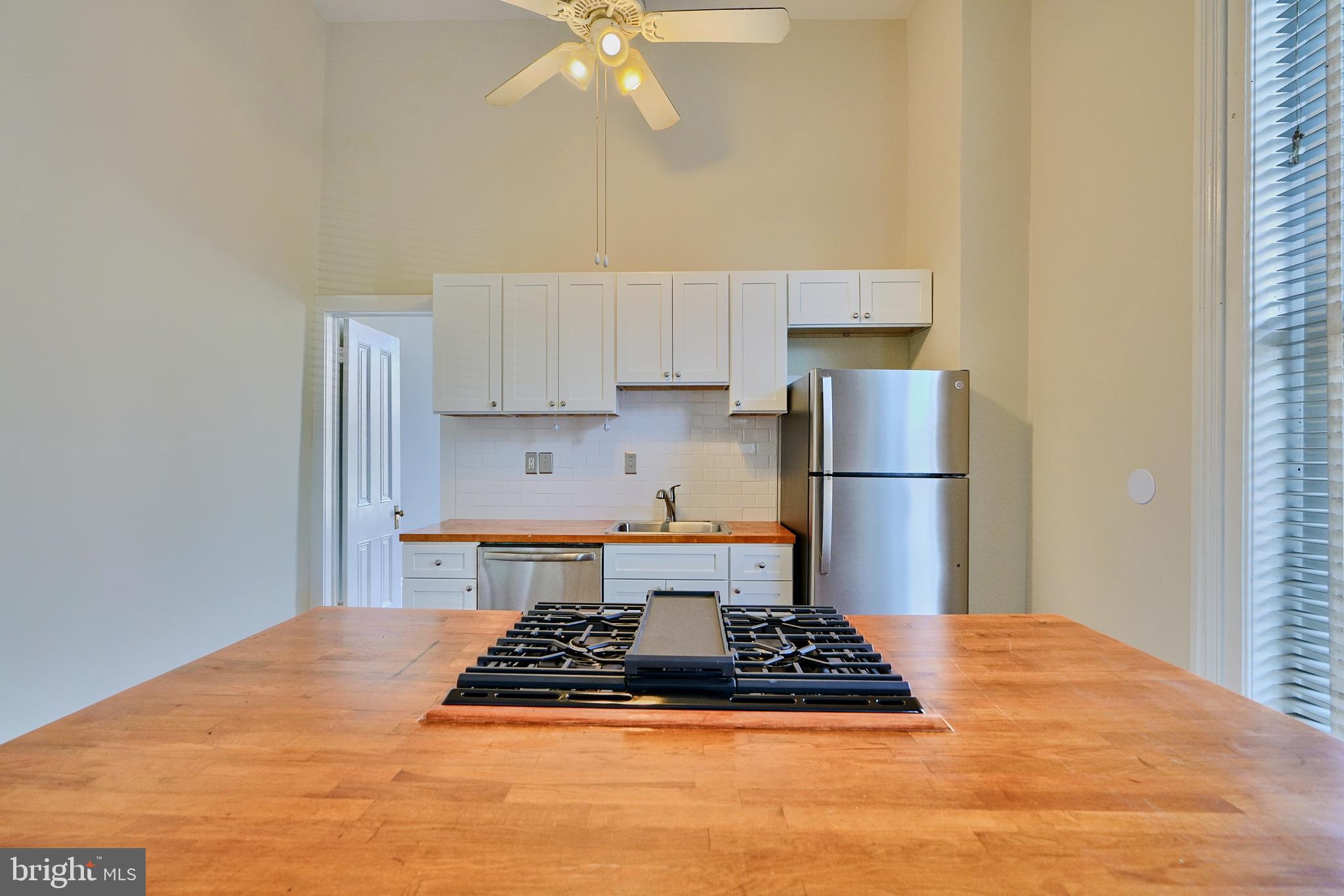 BOLTON HILL HISTORIC DISTRICT - Residential Lease