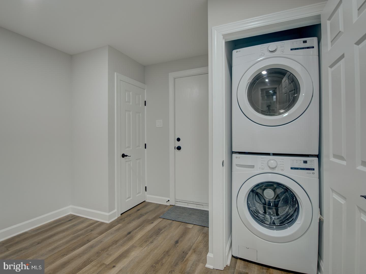 PASADENA - Residential