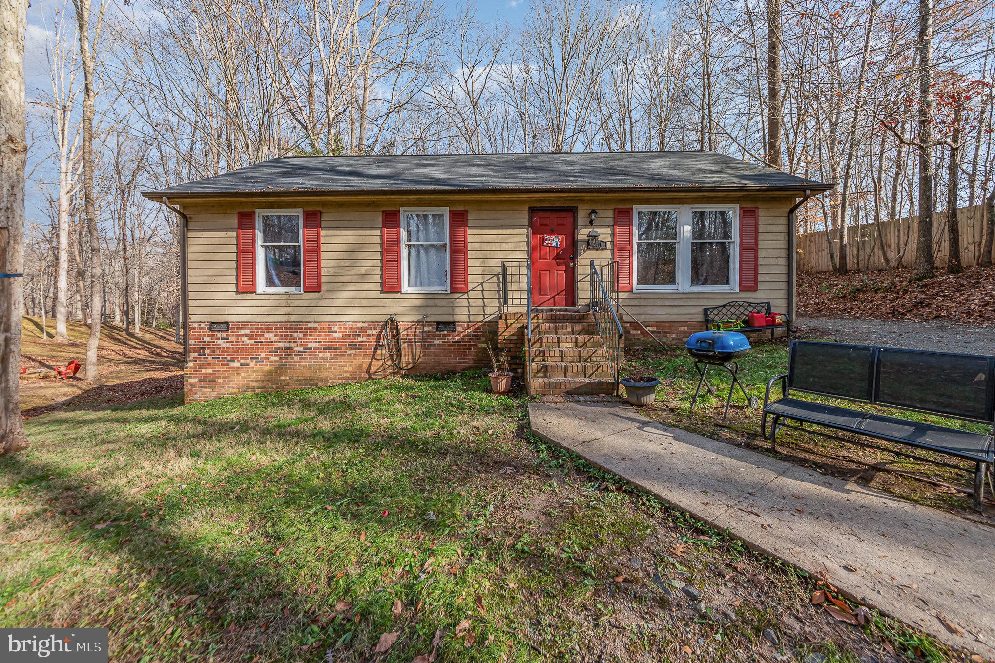 220 CEDAR RIDGE DRIVE