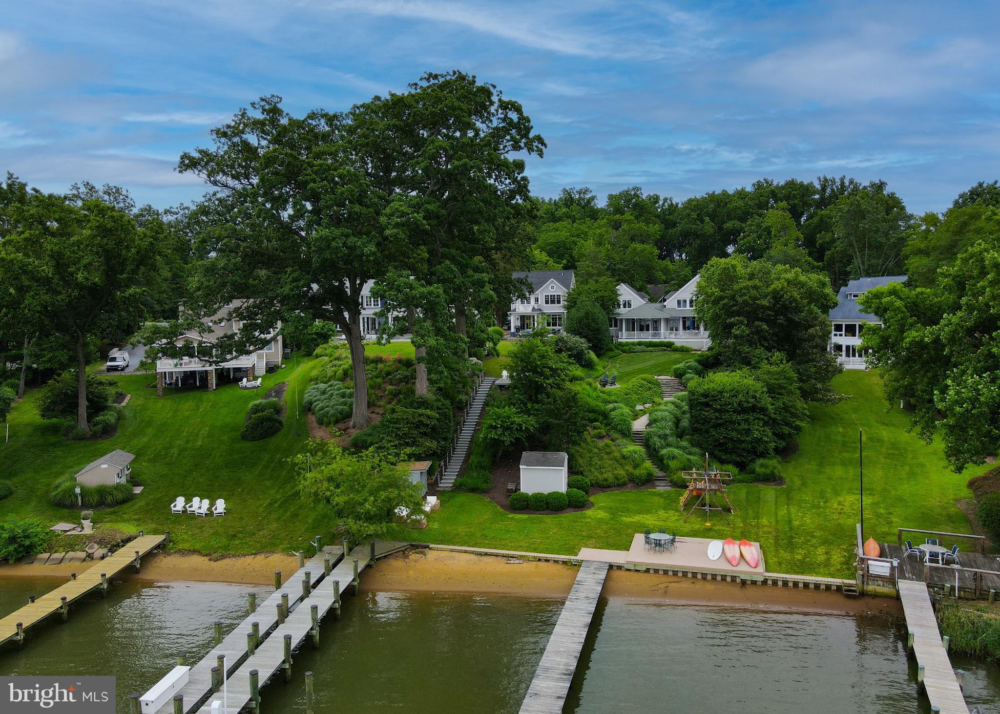 BAY RIDGE - Residential