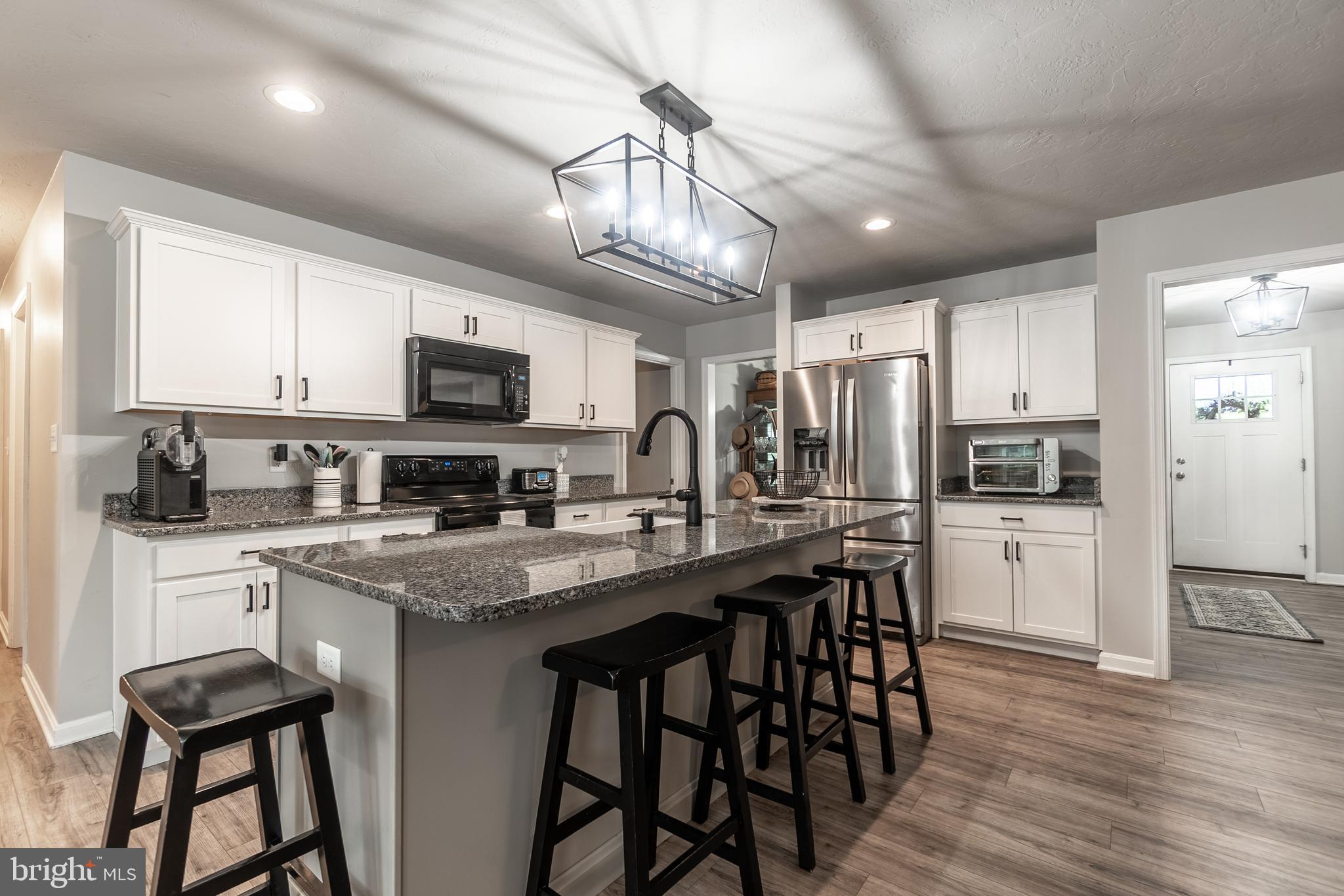 OXFORD POINTE - Residential