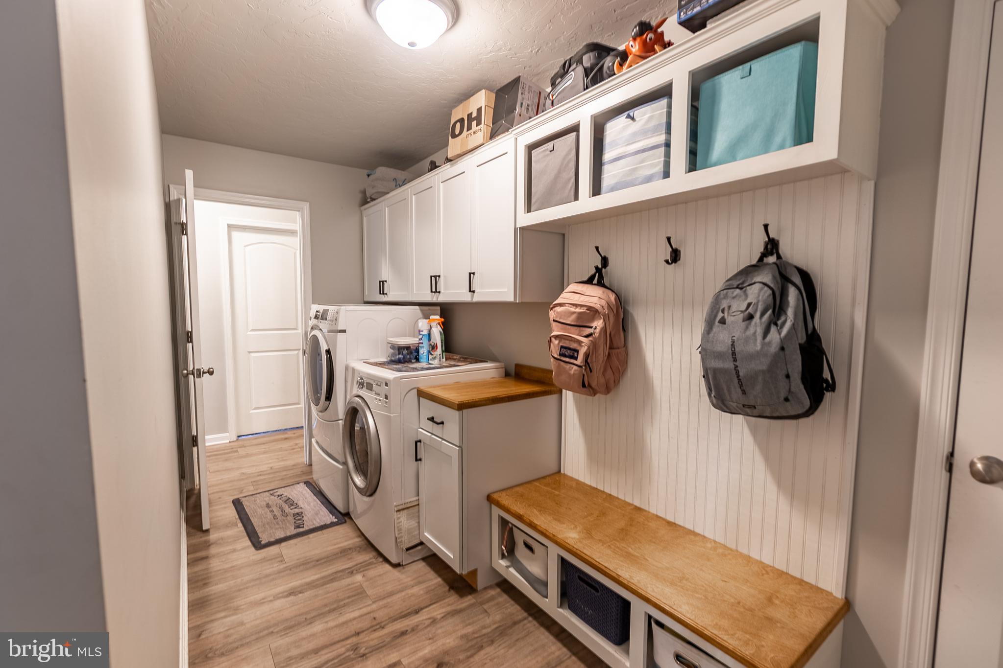 OXFORD POINTE - Residential