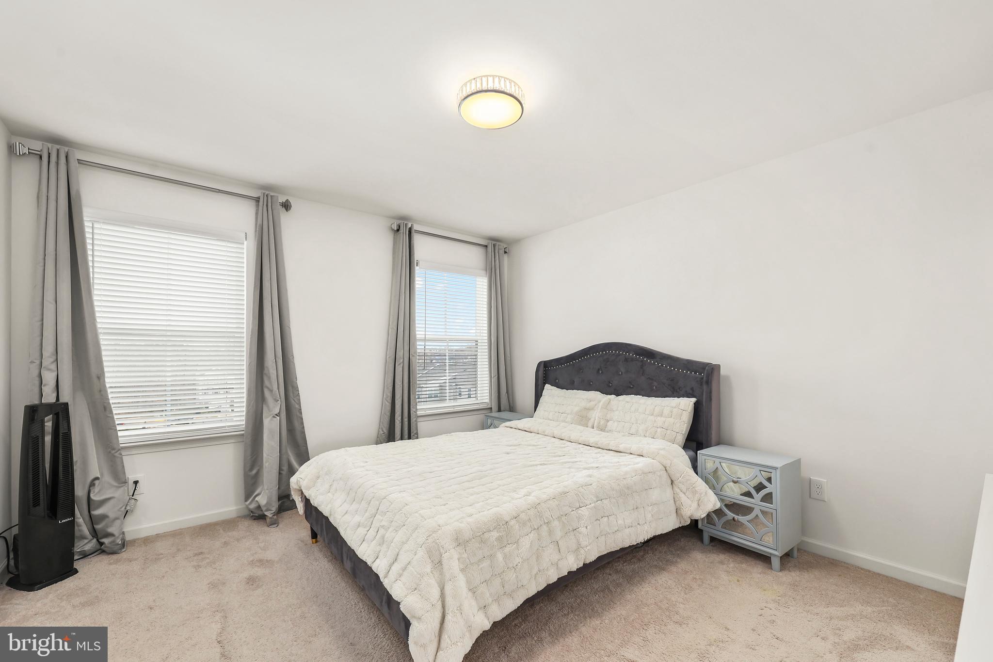 SUMMERFIELD - Residential