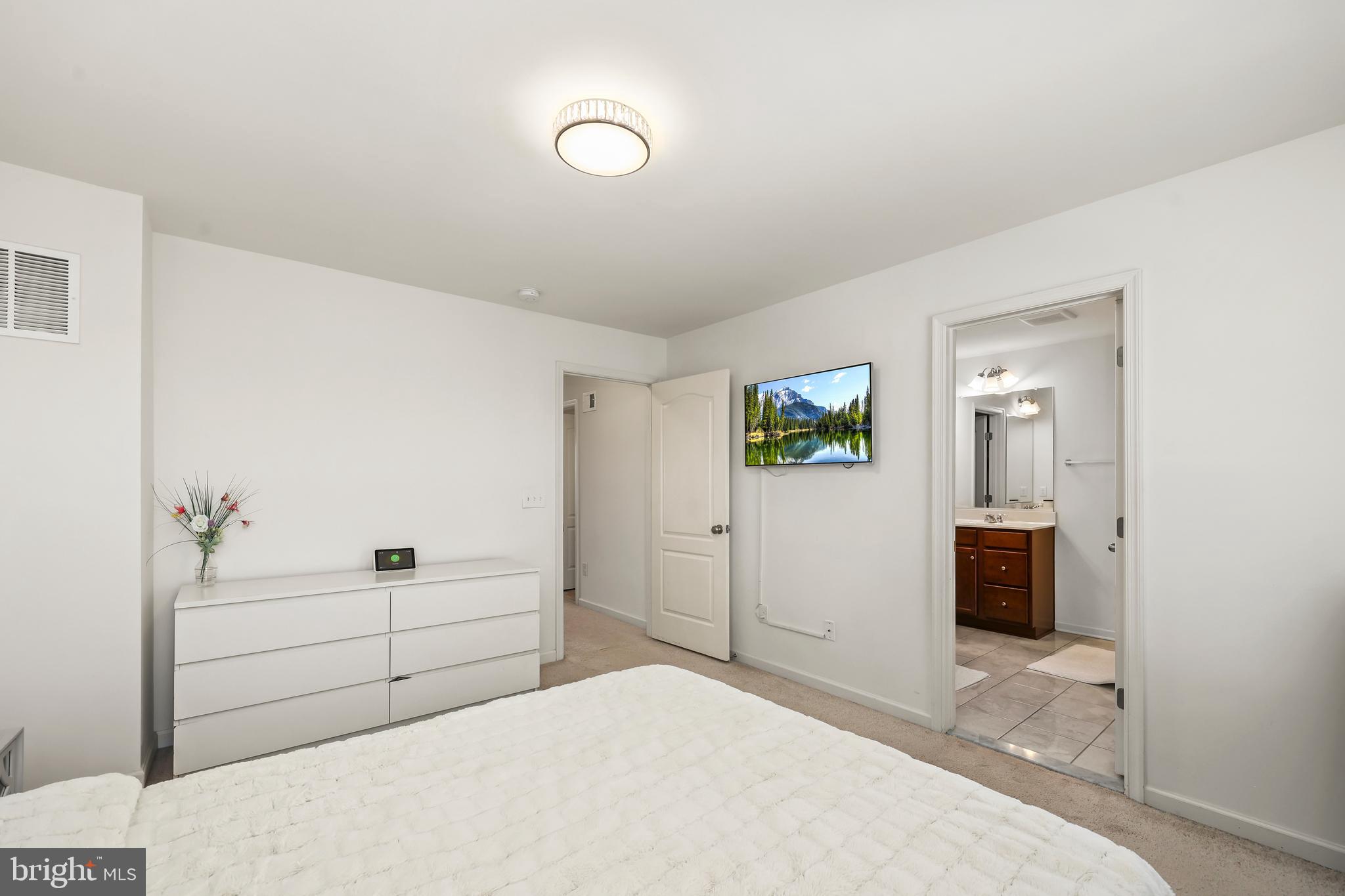 SUMMERFIELD - Residential