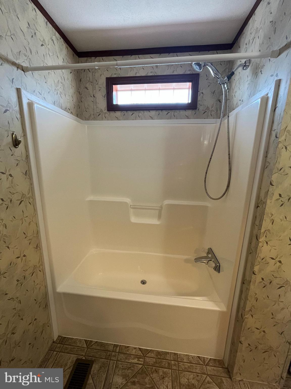 BRIARWOOD ESTATES - Residential