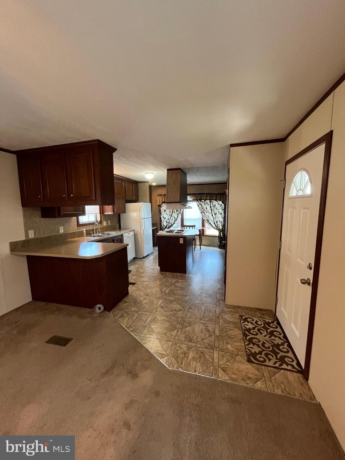 BRIARWOOD ESTATES - Residential