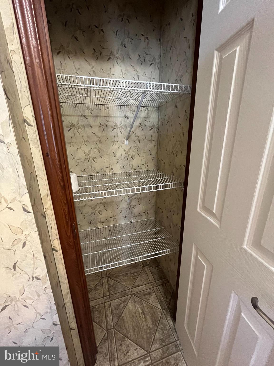 BRIARWOOD ESTATES - Residential