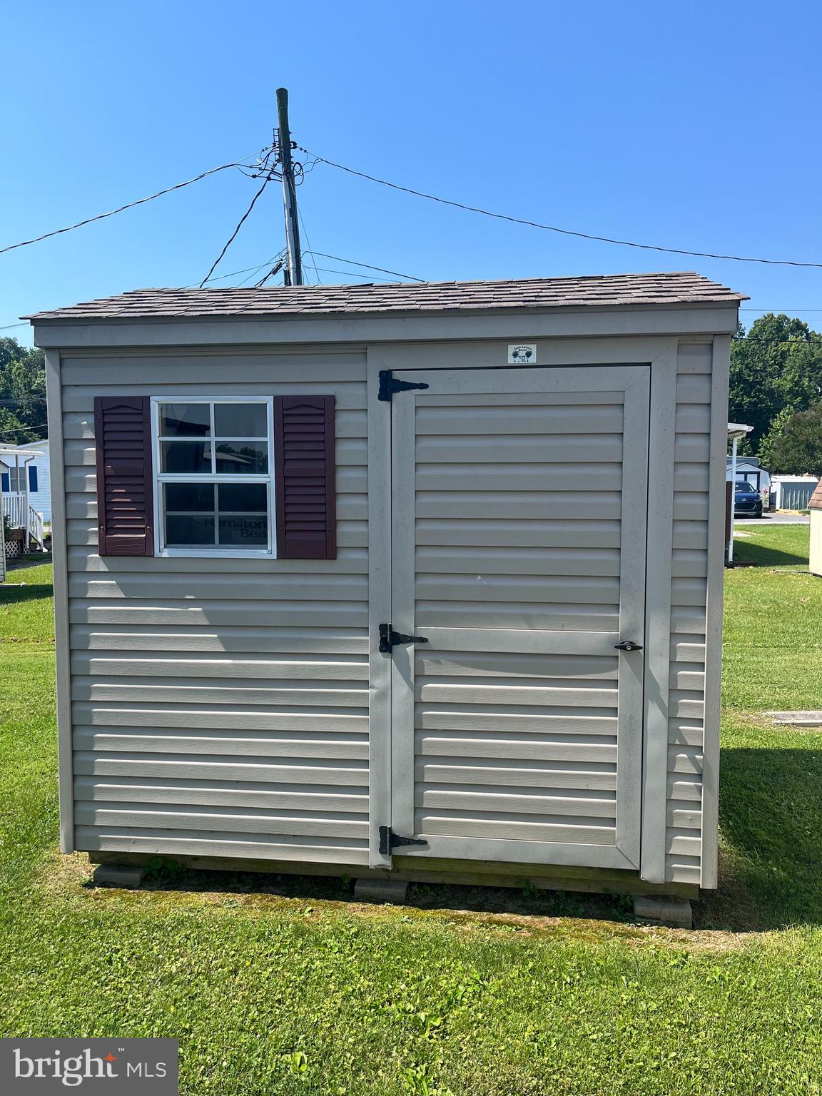 BRIARWOOD ESTATES - Residential