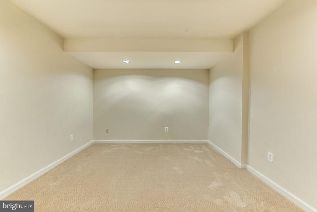 ASHLAND - Residential Lease