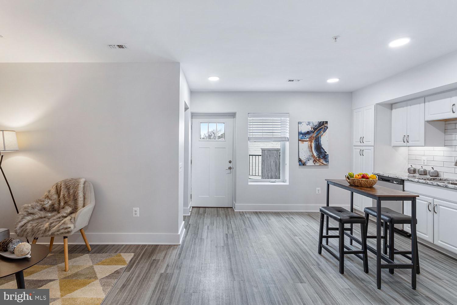 MONTGOMERY VILLAGE - Residential