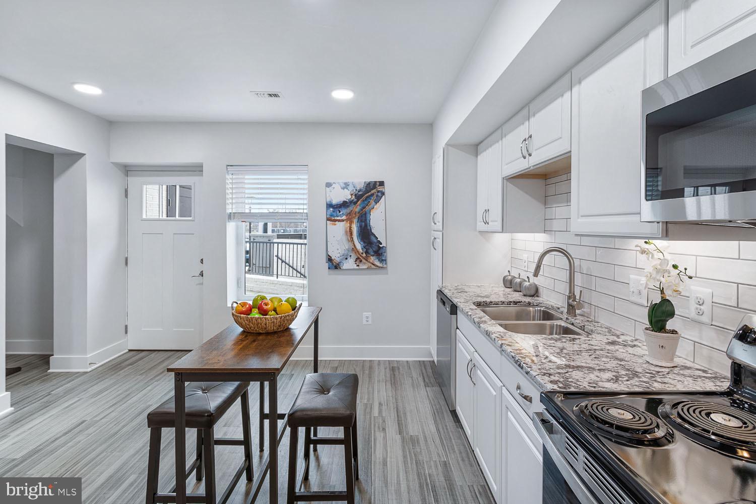 MONTGOMERY VILLAGE - Residential