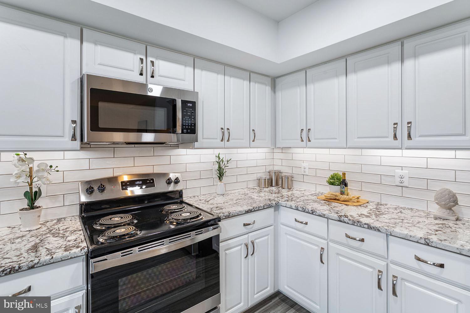 MONTGOMERY VILLAGE - Residential