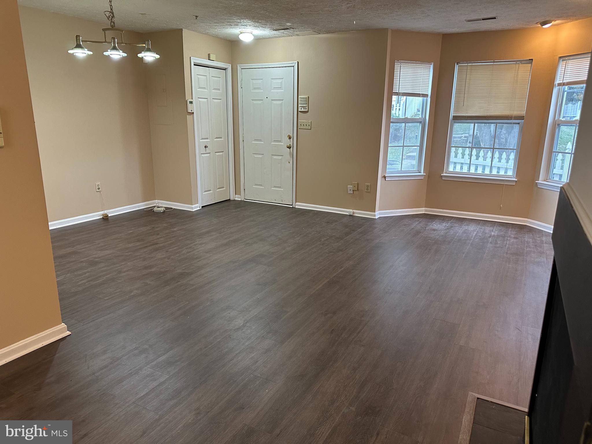 GARRISON OVERLOOK - Residential Lease