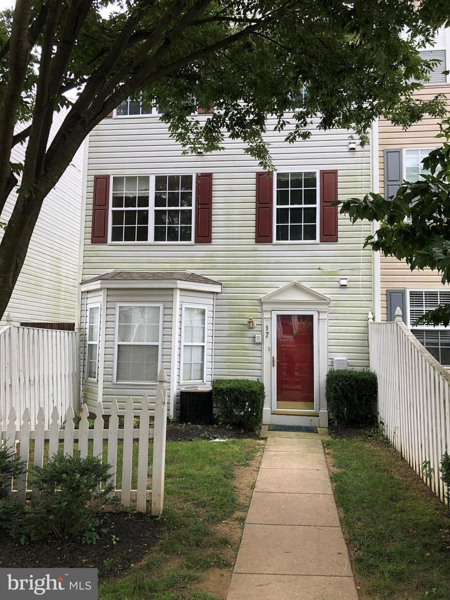 Well maintained 3 BR Master bed with cathedral ceiling and fireplace, Quartz countertop, new paint, walk-in closet and more. Second floor laundry-room.