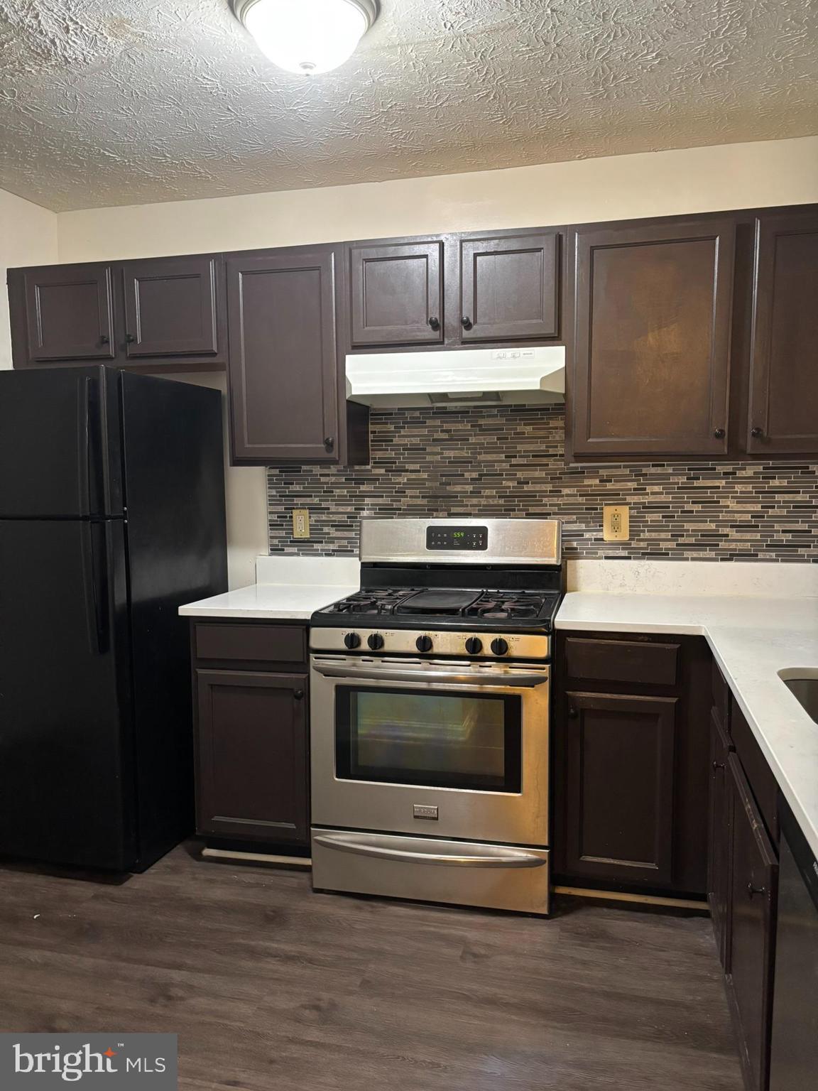 GARRISON OVERLOOK - Residential Lease