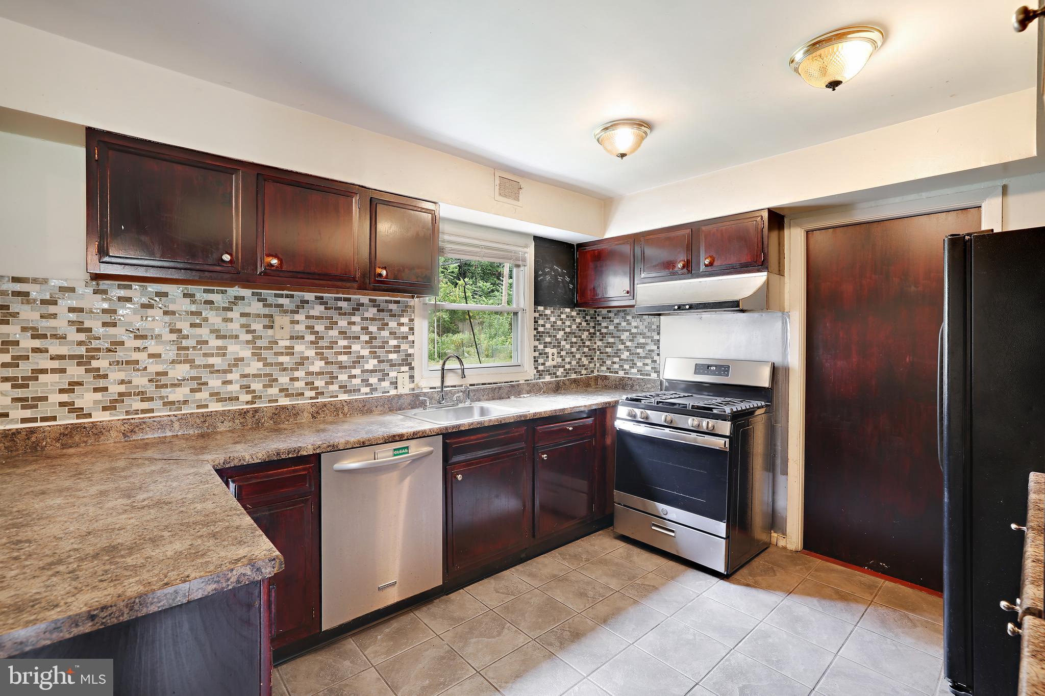 HEATHER HILLS - Residential