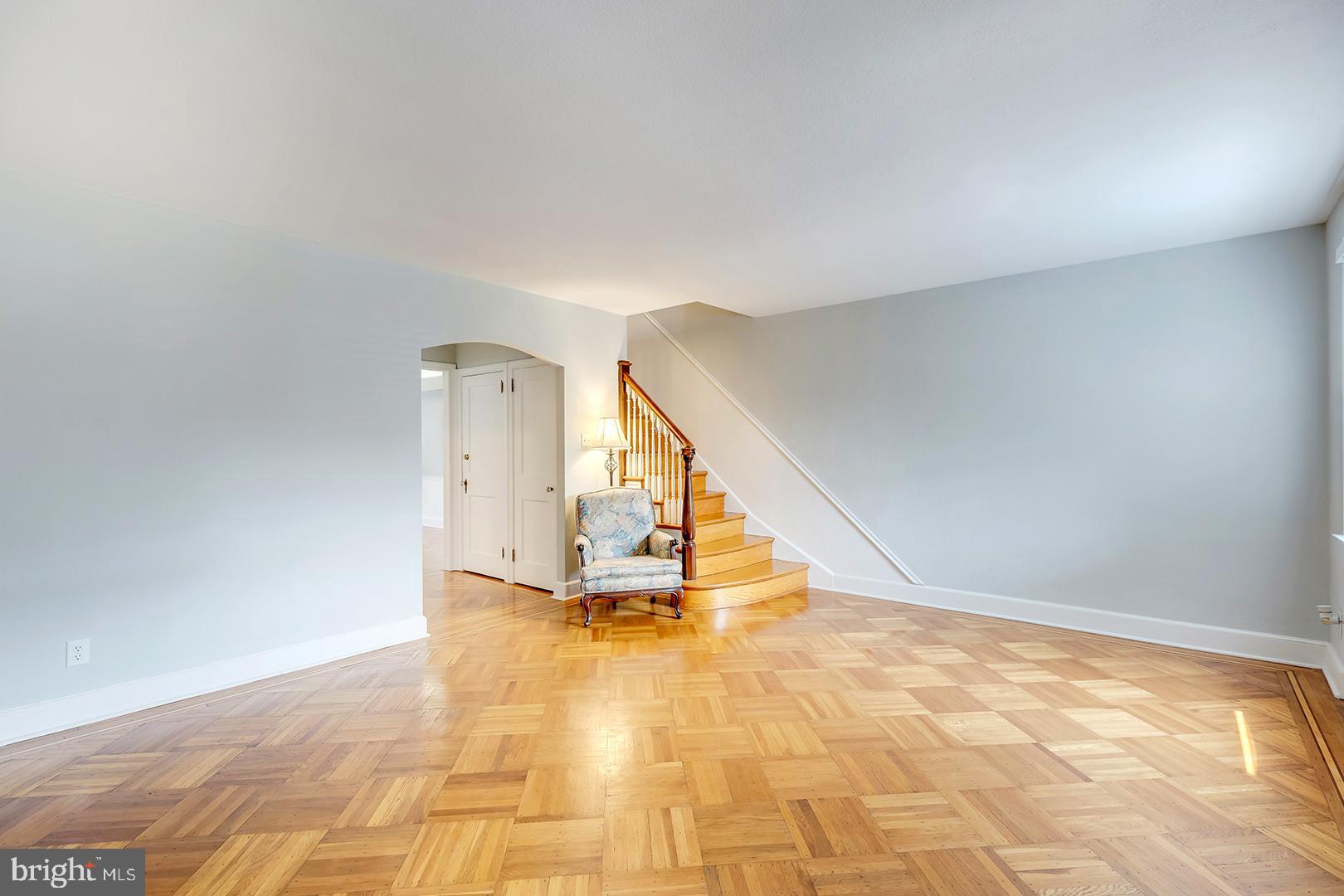 511 W 35TH STREET