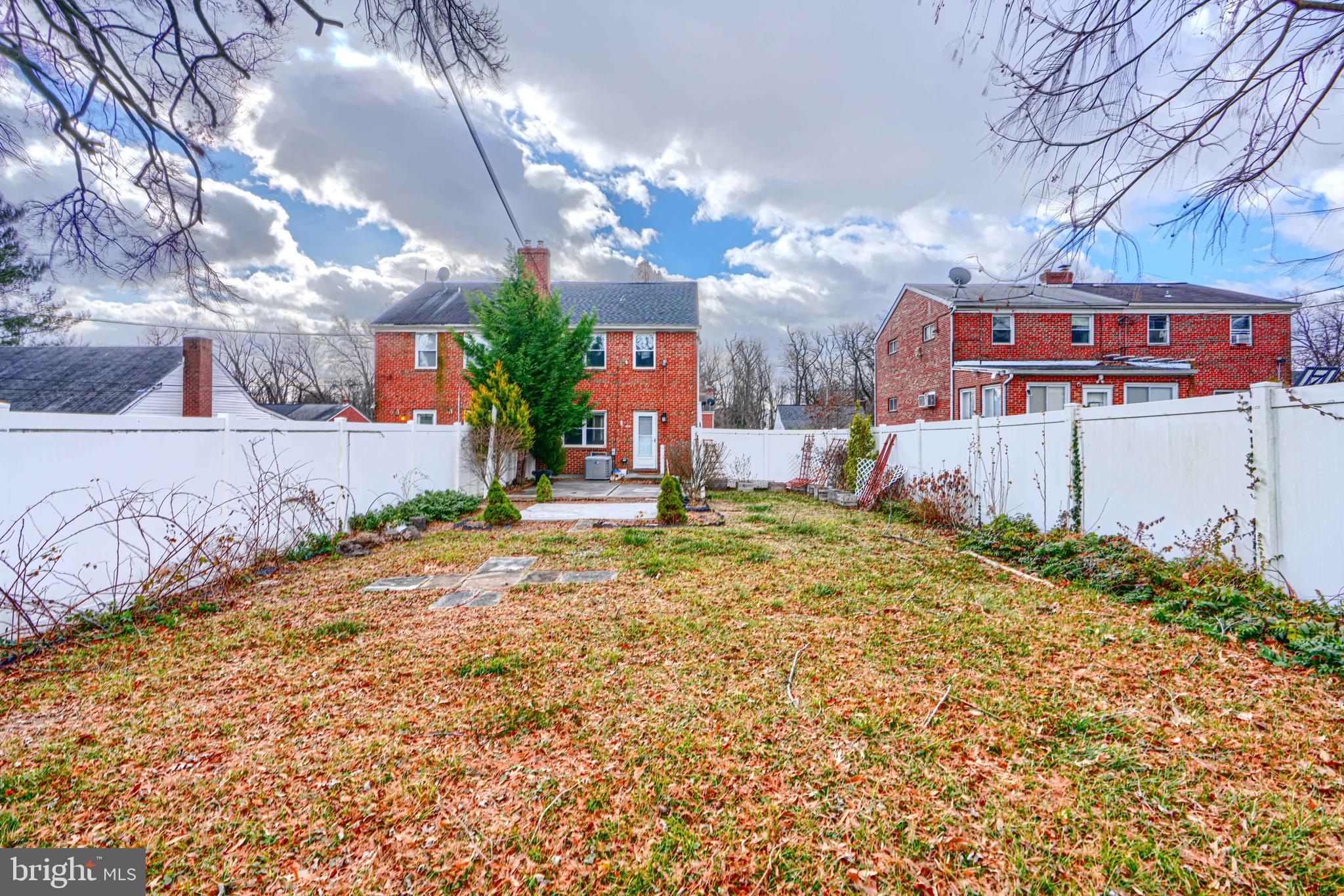 WOODHOME HEIGHTS - Residential