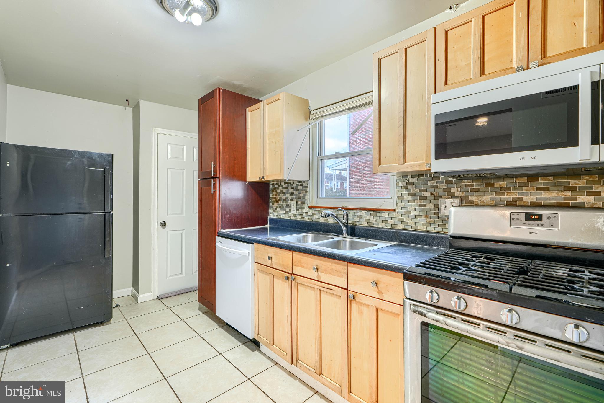 WOODHOME HEIGHTS - Residential