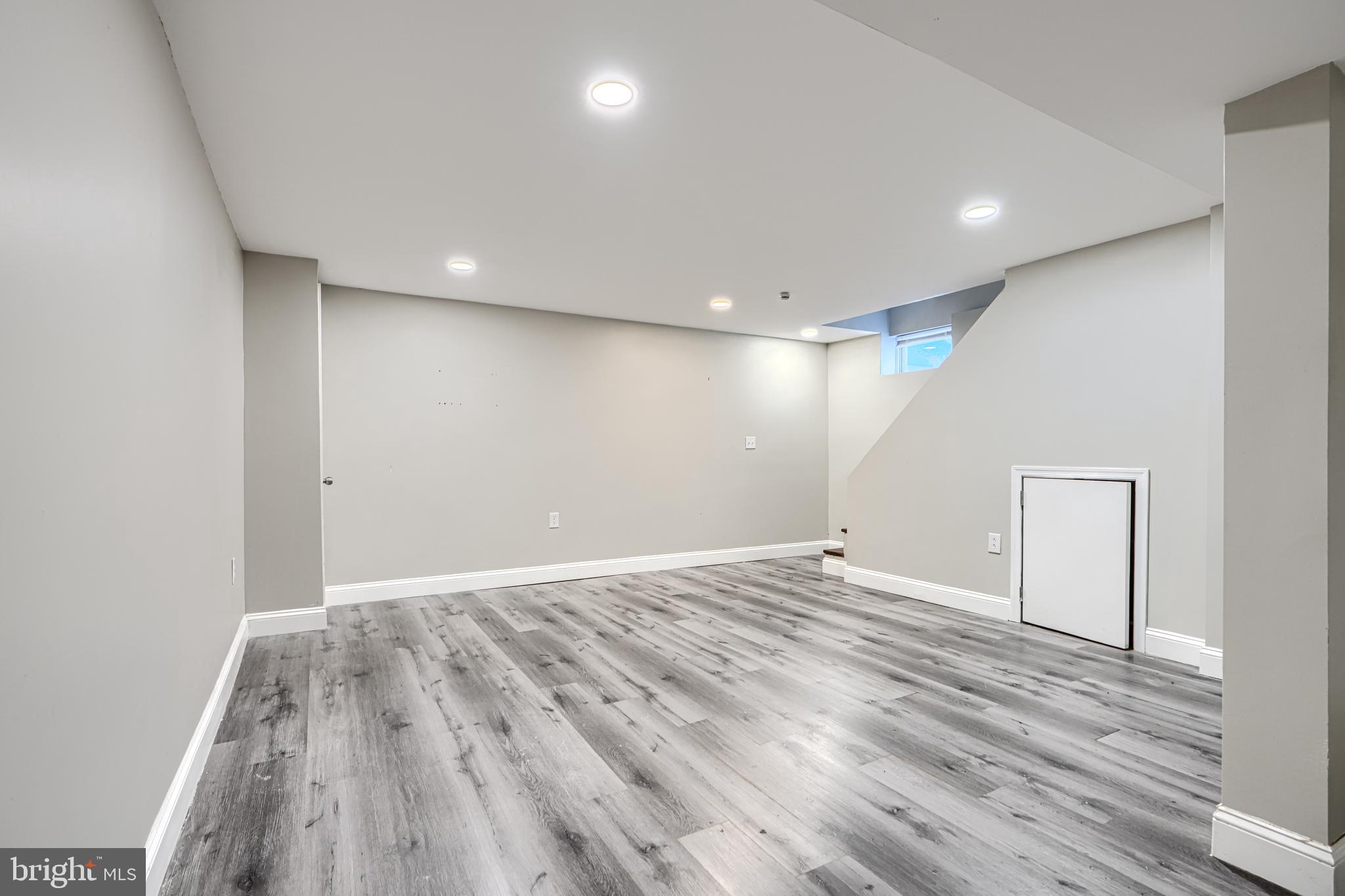 WOODHOME HEIGHTS - Residential