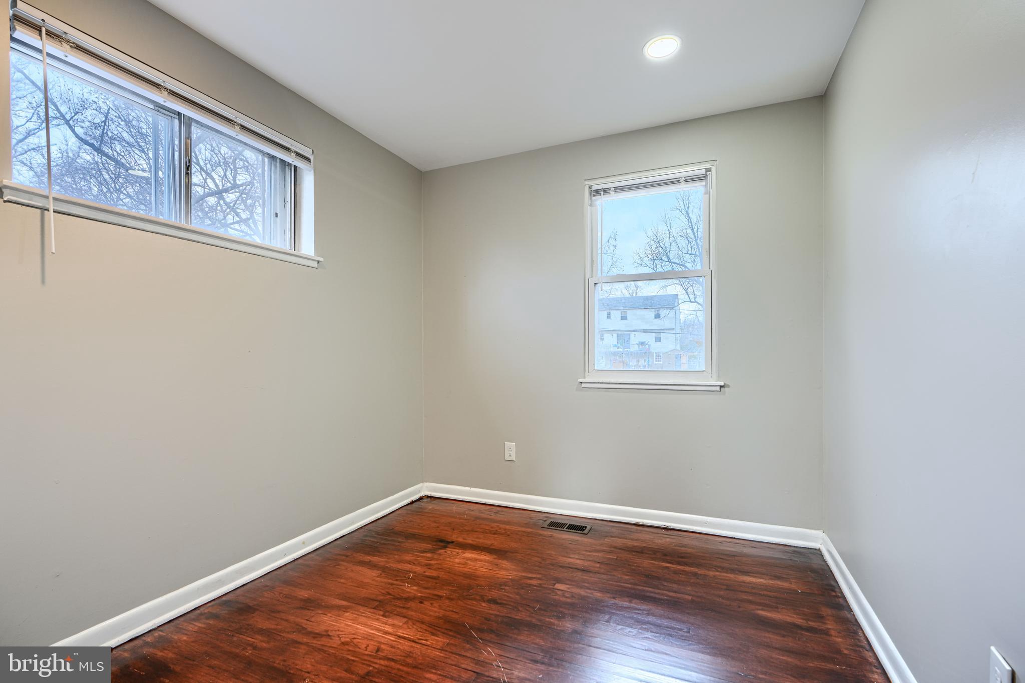 WOODHOME HEIGHTS - Residential