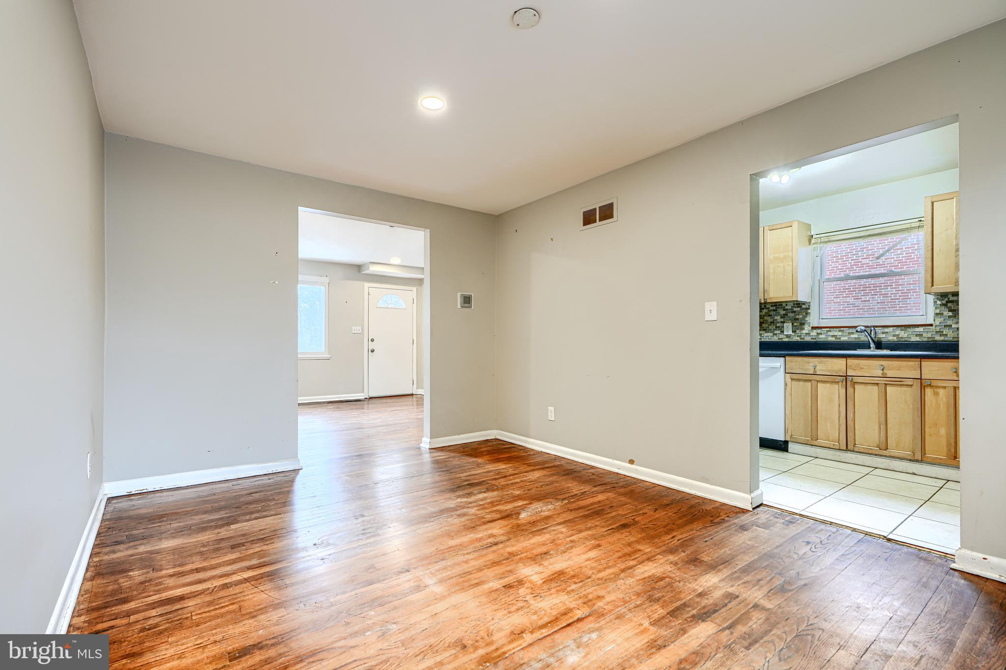 WOODHOME HEIGHTS - Residential