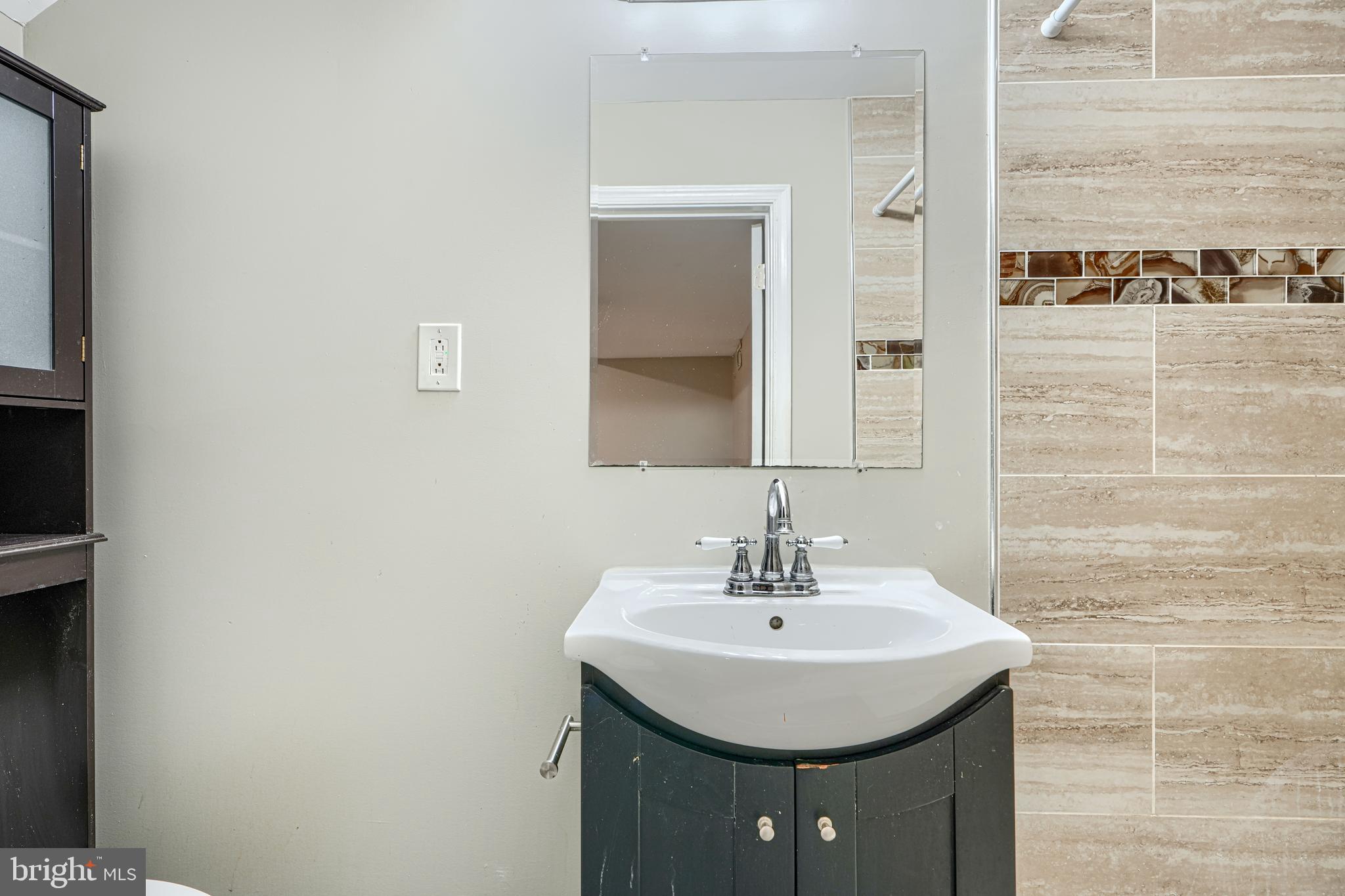 WOODHOME HEIGHTS - Residential