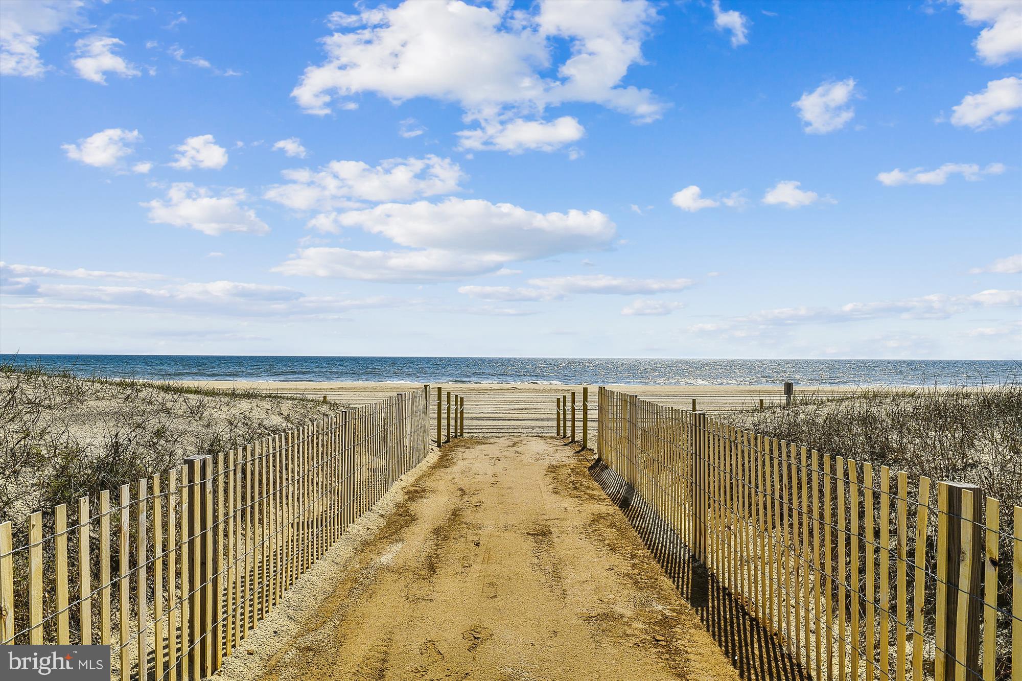 52ND STREET - Residential