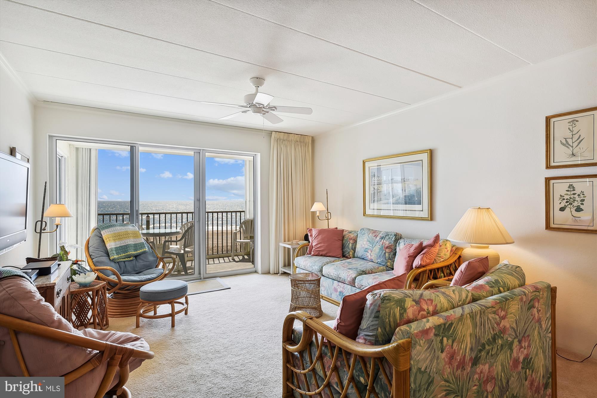 52ND STREET - Residential