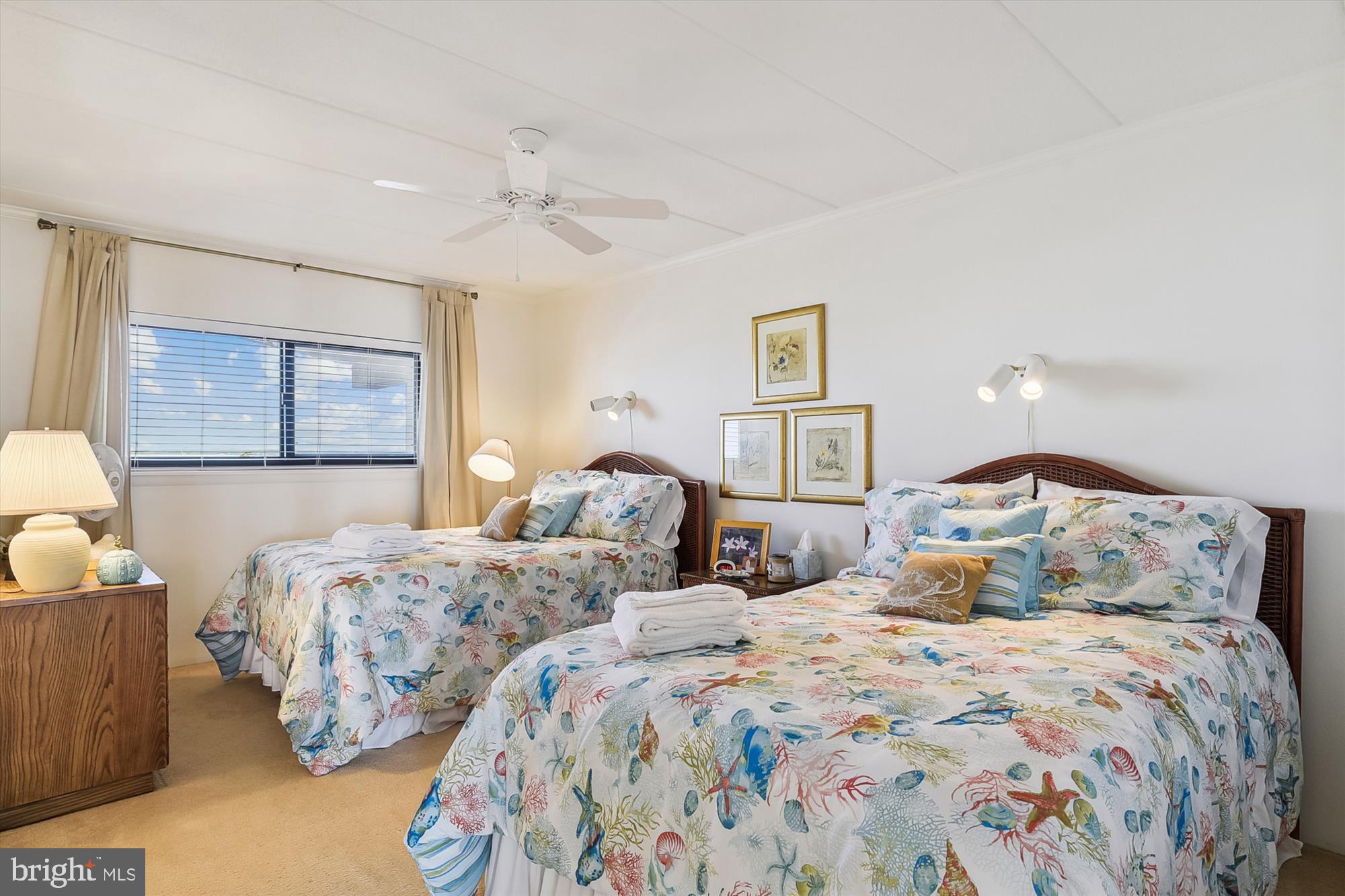 52ND STREET - Residential