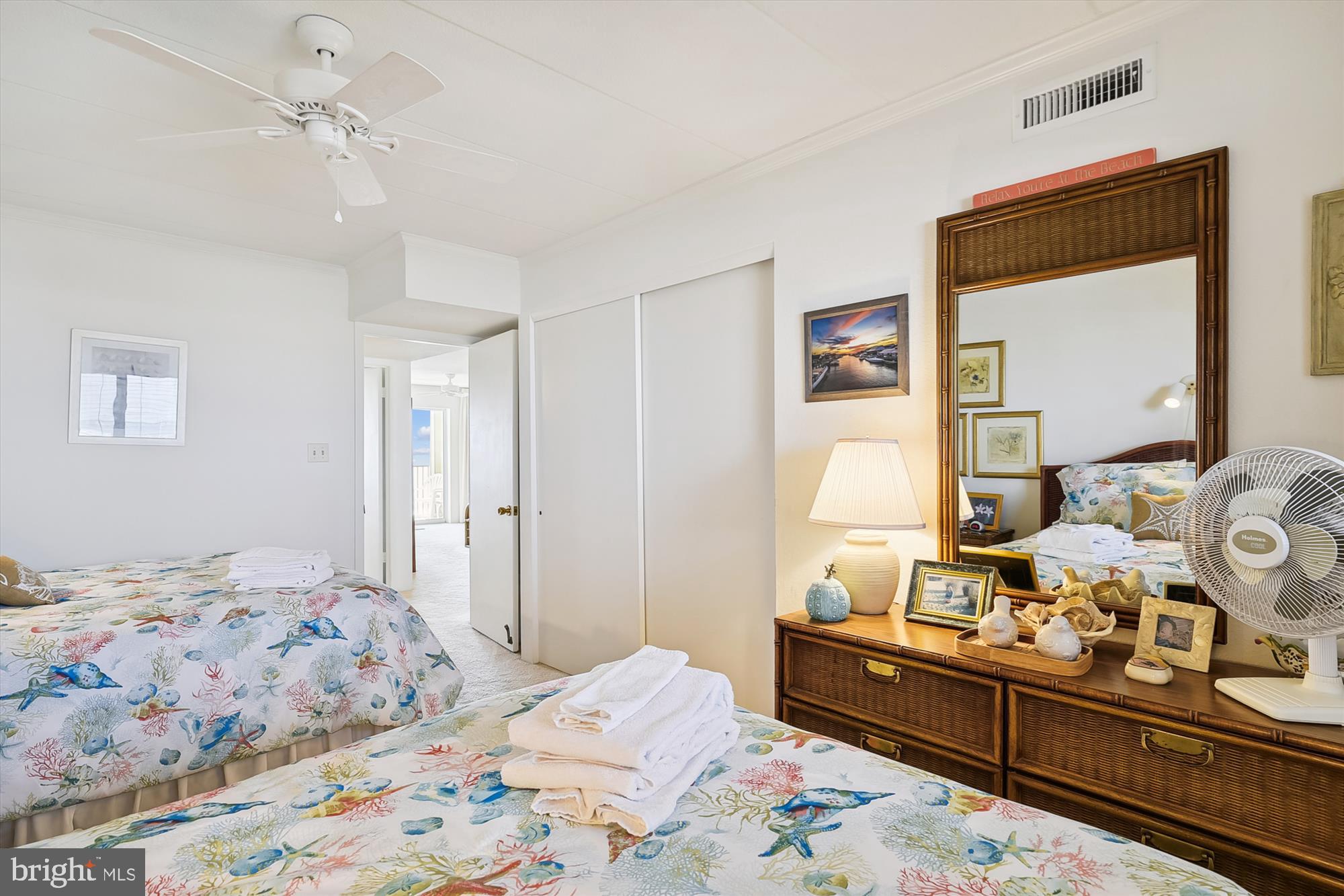 52ND STREET - Residential