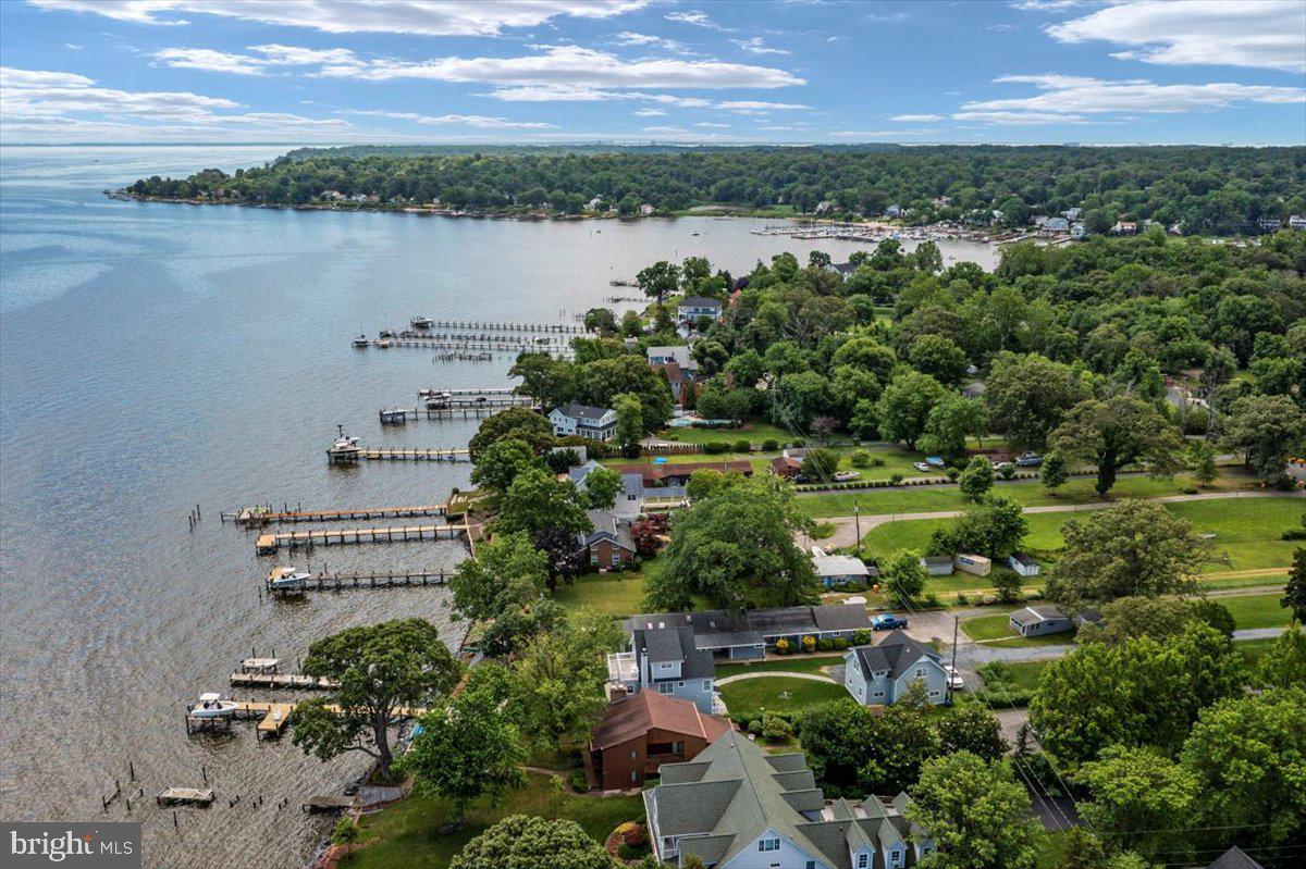 SHORE ACRES - Residential