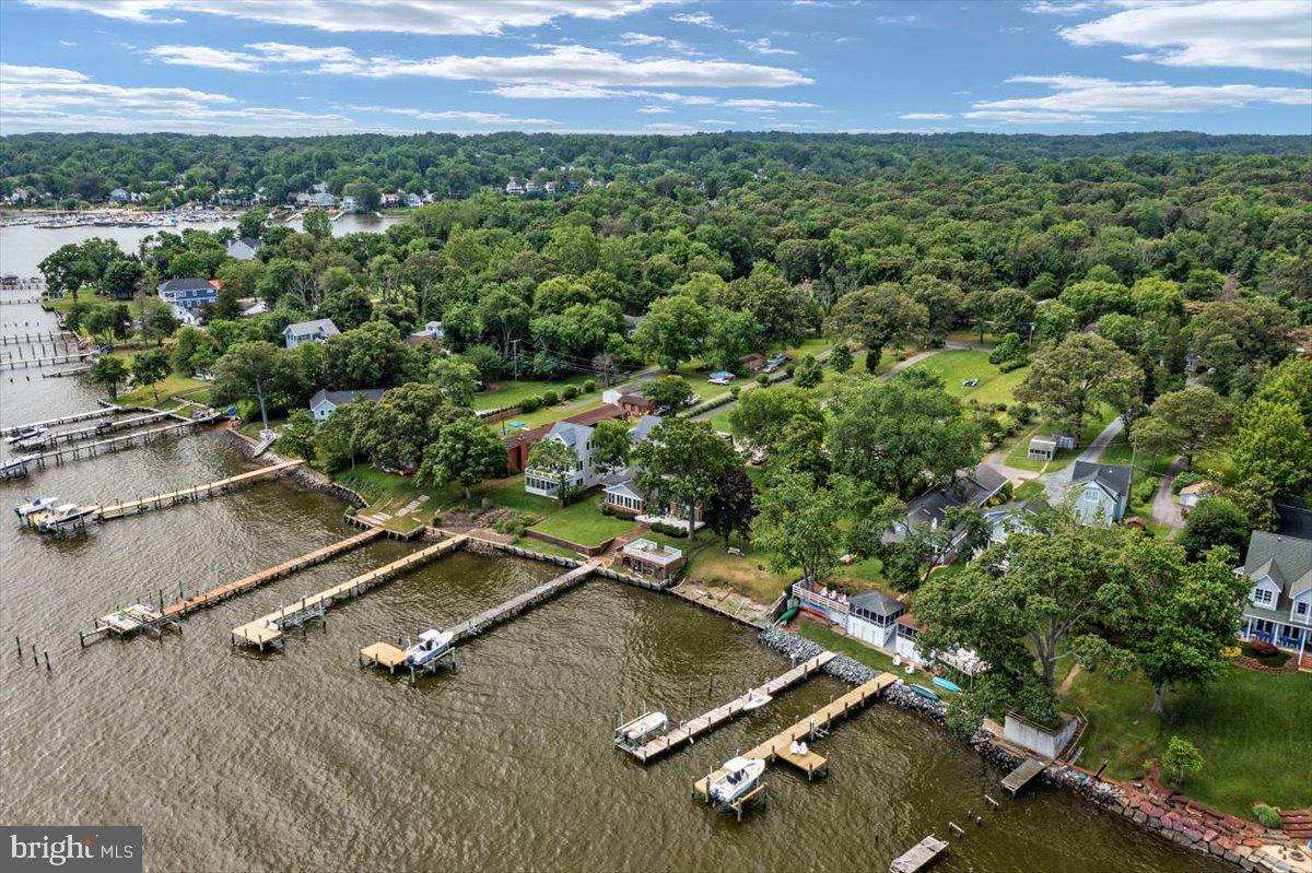 SHORE ACRES - Residential