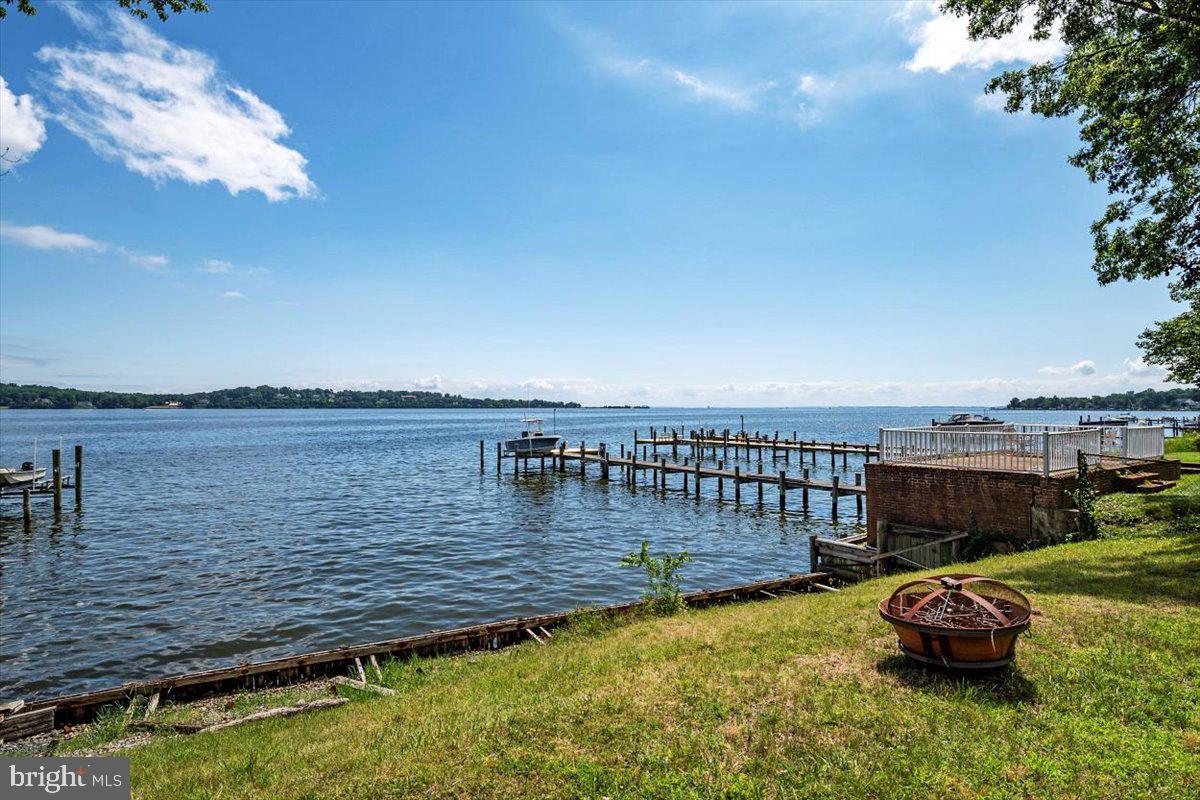 SHORE ACRES - Residential