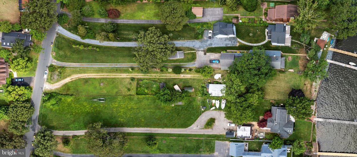 SHORE ACRES - Residential