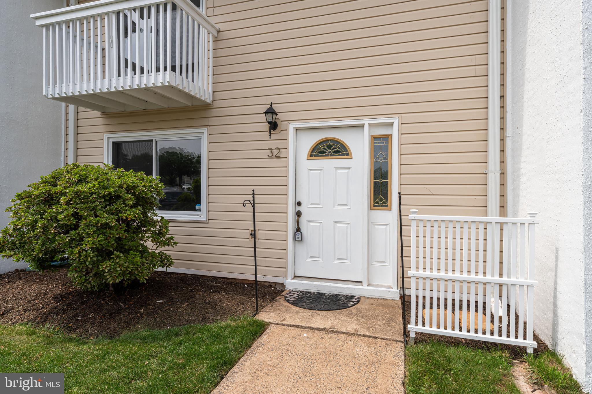 32 CAROLINA COURT