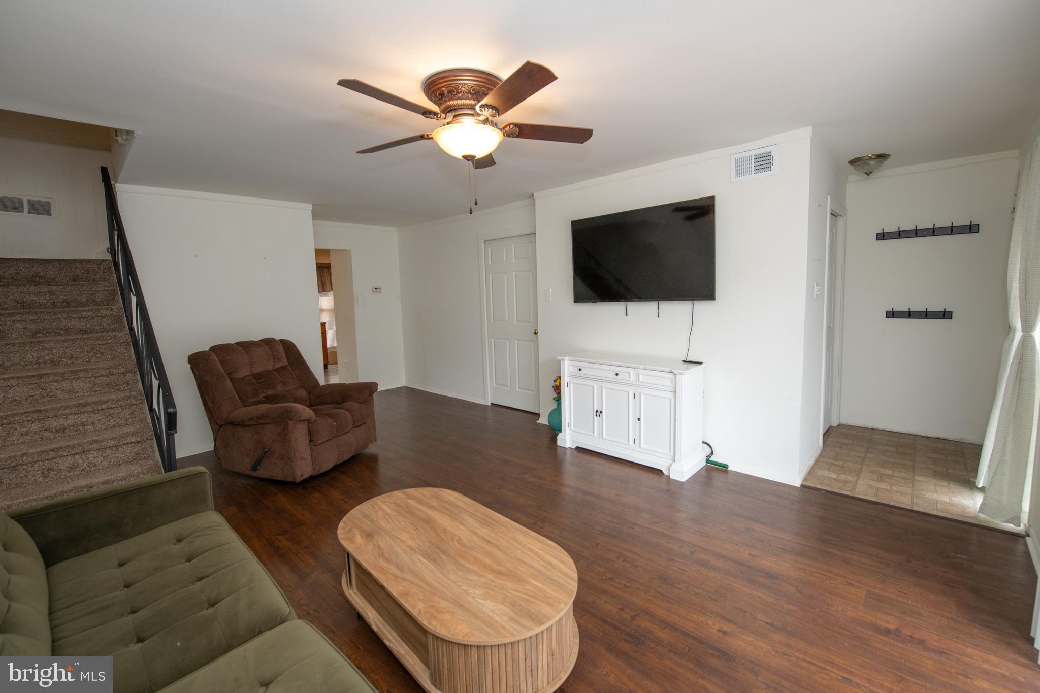 11885 ACADEMY ROAD I2