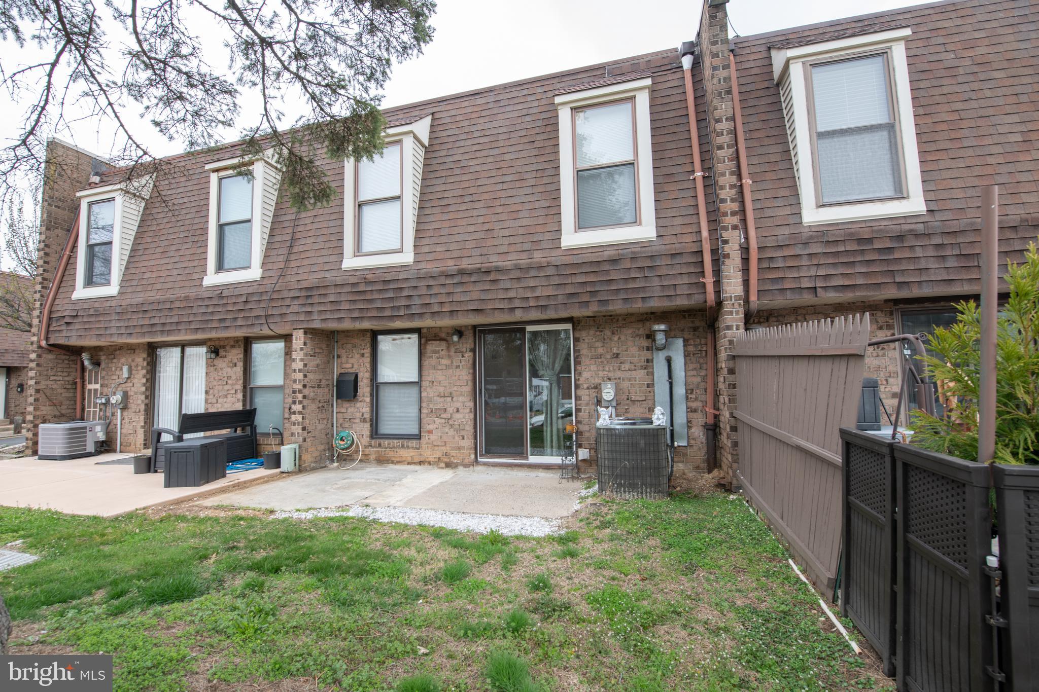 MODENA PARK - Residential