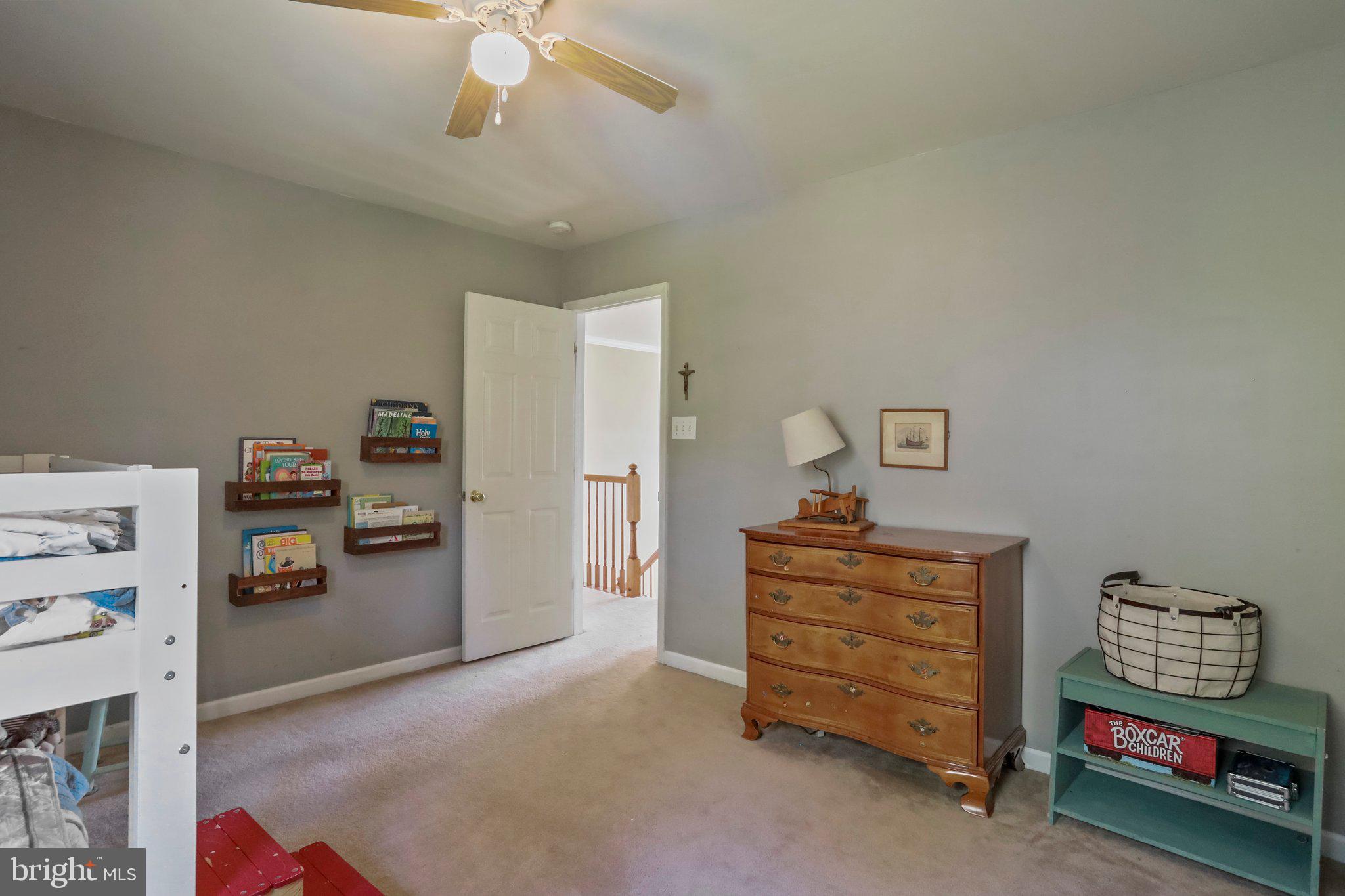 LOCUST HILL - Residential