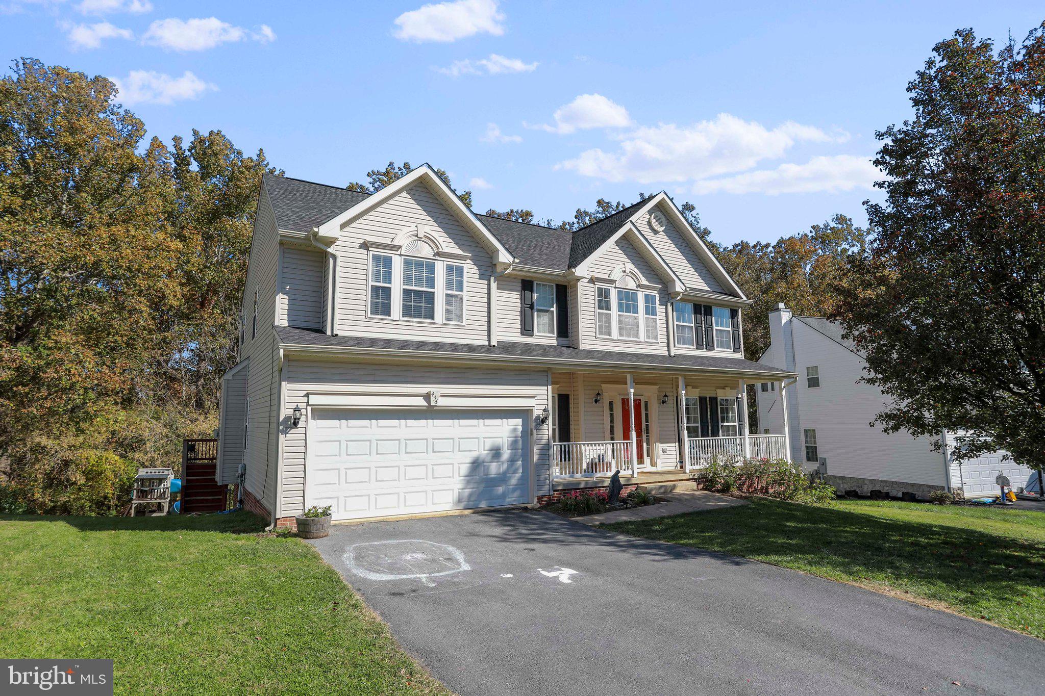 LOCUST HILL - Residential