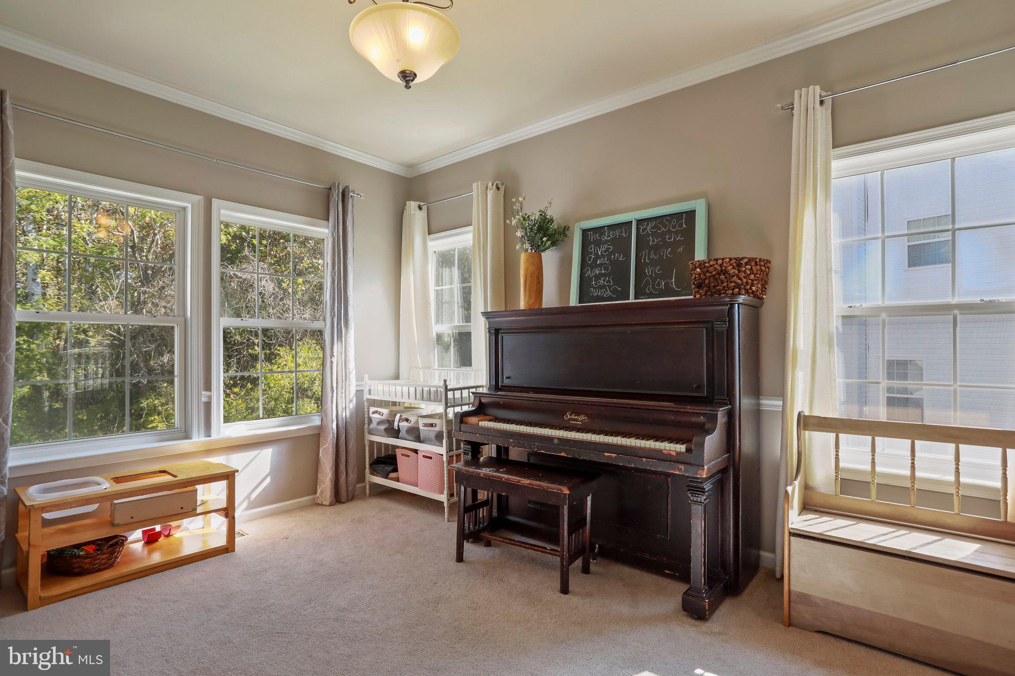 LOCUST HILL - Residential