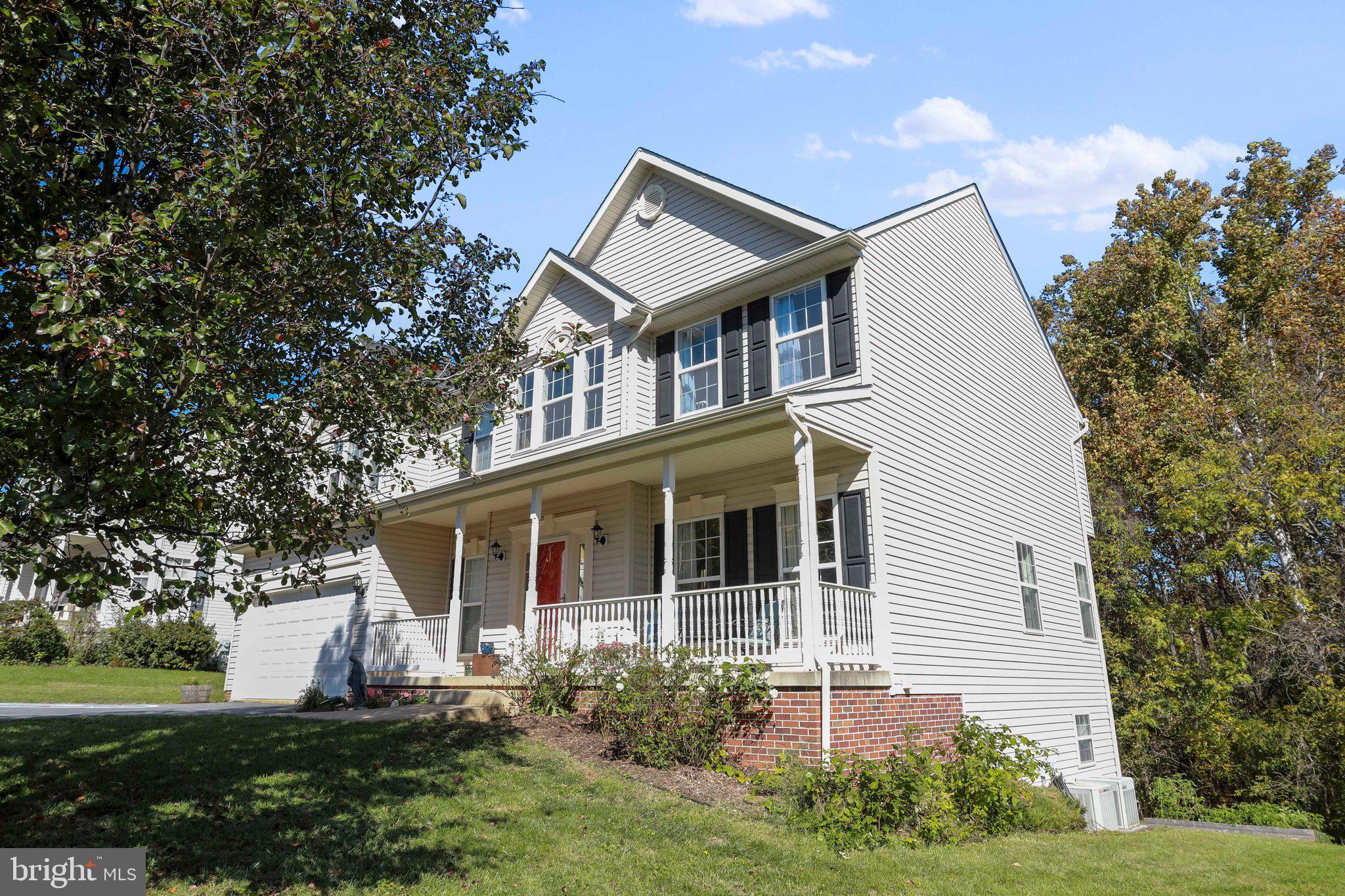 LOCUST HILL - Residential