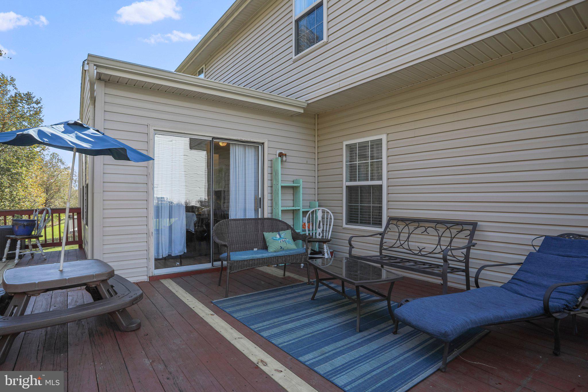 LOCUST HILL - Residential